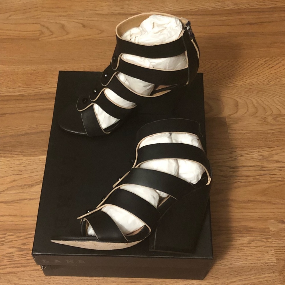L.A.M.B. By Gwen Stefani Miranda shoes